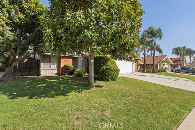 Detail Gallery Image 3 of 18 For 7823 Ramona Ave, Rancho Cucamonga,  CA 91730 - 3 Beds | 2 Baths