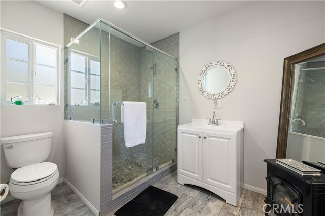 7027 Shoshone Avenue, Van Nuys CA: https://media.crmls.org/medias/19f859f8-cac9-418d-be46-7cb22eeb3b8b.jpg