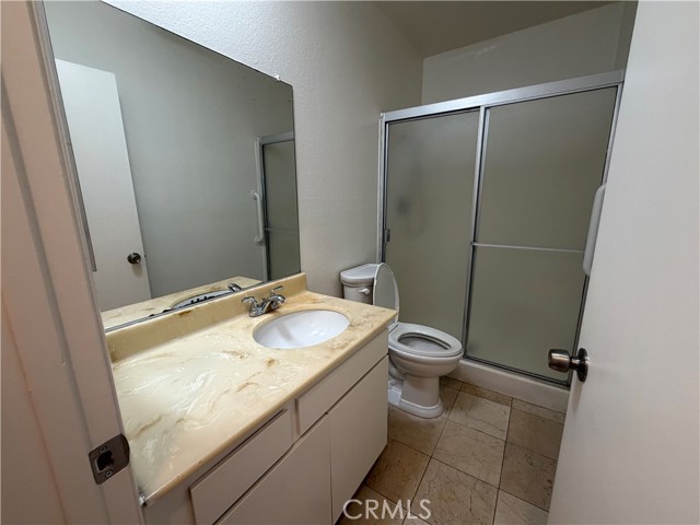 Detail Gallery Image 25 of 27 For 240 W Verdugo, Burbank,  CA 91502 - 2 Beds | 2 Baths