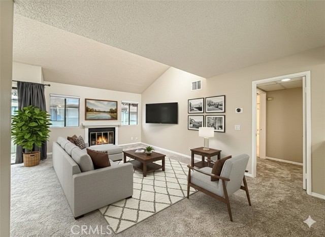 Detail Gallery Image 7 of 18 For 6542 Stoney View #2, Simi Valley,  CA 93063 - 2 Beds | 2 Baths