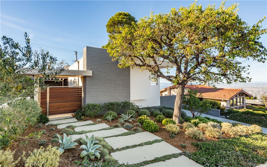 6085 Woodfern Drive