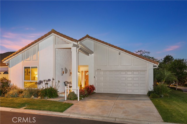 Detail Gallery Image 2 of 45 For 27672 via Granados, Mission Viejo,  CA 92692 - 2 Beds | 2 Baths