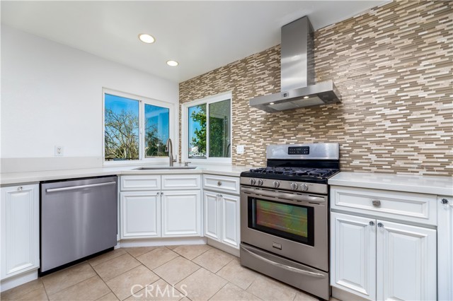 Detail Gallery Image 10 of 32 For 2712 S Montego #B,  Ontario,  CA 91761 - 2 Beds | 2 Baths