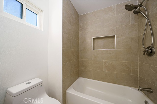 22822 Via Octavo, Mission Viejo CA: https://media.crmls.org/medias/19fb3142-34f1-4d9f-8da4-ee92f8c7475d.jpg