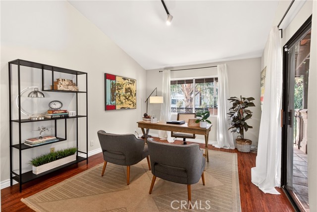 Detail Gallery Image 31 of 60 For 4115 Laurelgrove Ave, Studio City,  CA 91604 - 5 Beds | 3/1 Baths