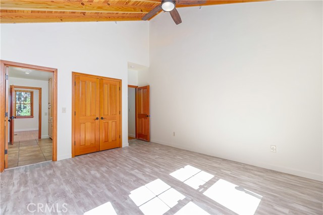 Detail Gallery Image 14 of 38 For 16 Meadow View Ln, San Geronimo,  CA 94963 - 3 Beds | 3/2 Baths