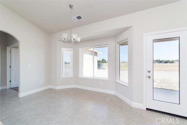 Detail Gallery Image 7 of 27 For 30974 Avenue 21, Madera,  CA 93638 - 4 Beds | 2/1 Baths
