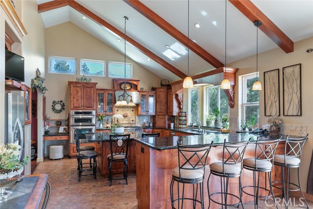 781 Brentwood Drive, Lake Arrowhead CA: https://media.crmls.org/medias/19fc61d1-5c75-416c-9c53-e7c1ecdeb52c.jpg