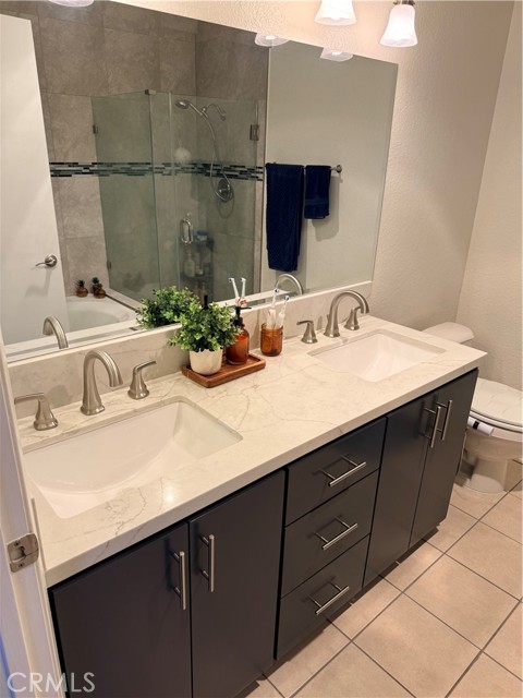 Detail Gallery Image 32 of 41 For 14630 Dickens St #307,  Sherman Oaks,  CA 91403 - 2 Beds | 2 Baths