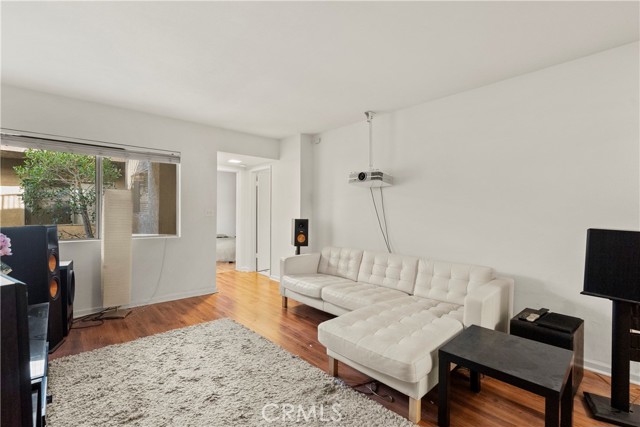 14560 Clark Street, 107 photo 4