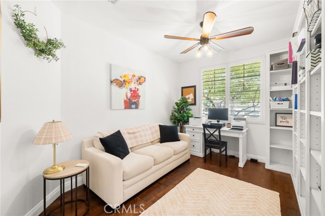 33335 Fox Road, Temecula CA: https://media.crmls.org/medias/19fdcbe4-e0cc-4b15-b3be-381296295a94.jpg