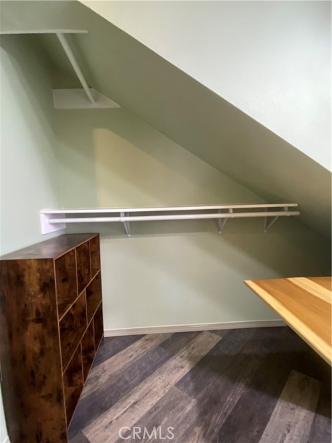 631 1/2 Benson Way, Thousand Oaks CA: https://media.crmls.org/medias/19fe7c62-754e-46e3-b4e3-0aa1af5d3933.jpg