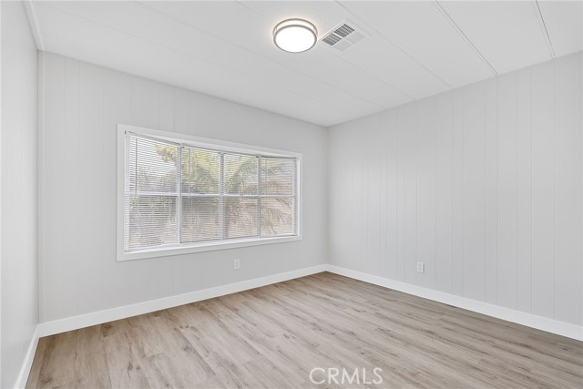 11250 Ramona, Montclair CA: https://media.crmls.org/medias/19fe97c9-a821-4d75-a520-4c4bbd2e339b.jpg