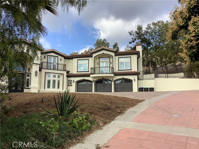 Detail Gallery Image 4 of 47 For 805 West Rd, La Habra Heights,  CA 90631 - 4 Beds | 4/2 Baths