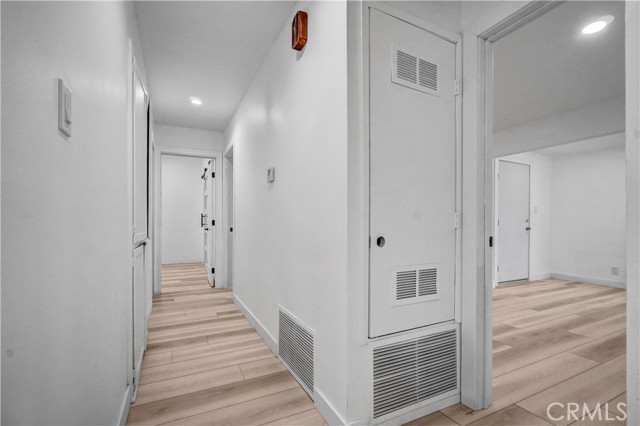 17919 Gard Avenue, Artesia CA: https://media.crmls.org/medias/19ff90cc-9dff-4936-b831-2e046acb6e6e.jpg