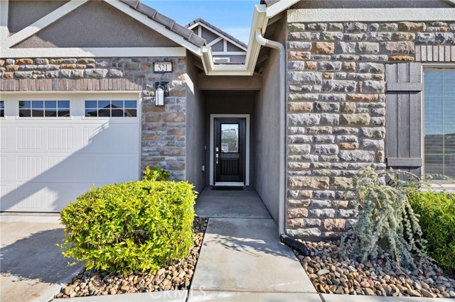 Image 3 of 54 For 521 Blue Oak Lane