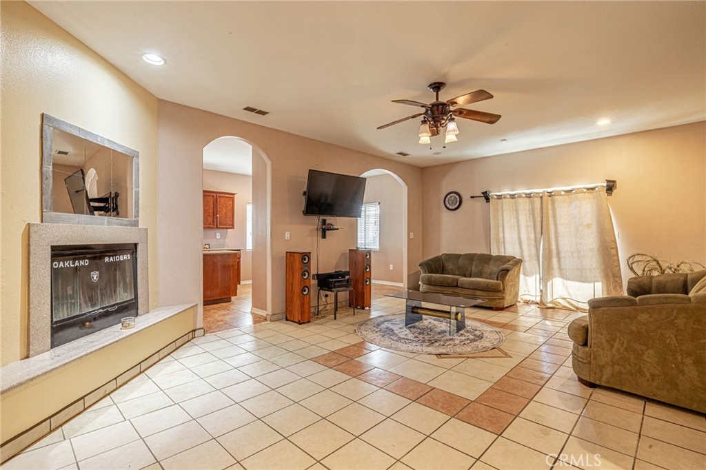 MLS #BB25225617 image #8