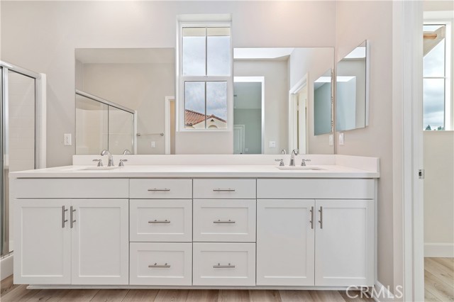 Detail Gallery Image 20 of 33 For 27460 Clarise Ln, Murrieta,  CA 92562 - 4 Beds | 3/1 Baths