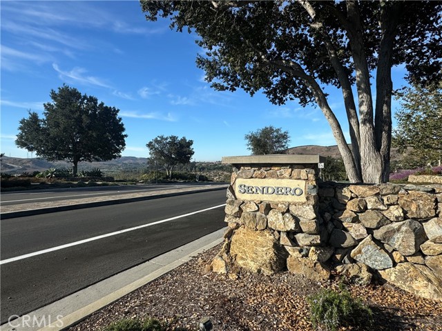 Detail Gallery Image 45 of 45 For 14 Hoya St, Rancho Mission Viejo,  CA 92694 - 3 Beds | 2/1 Baths