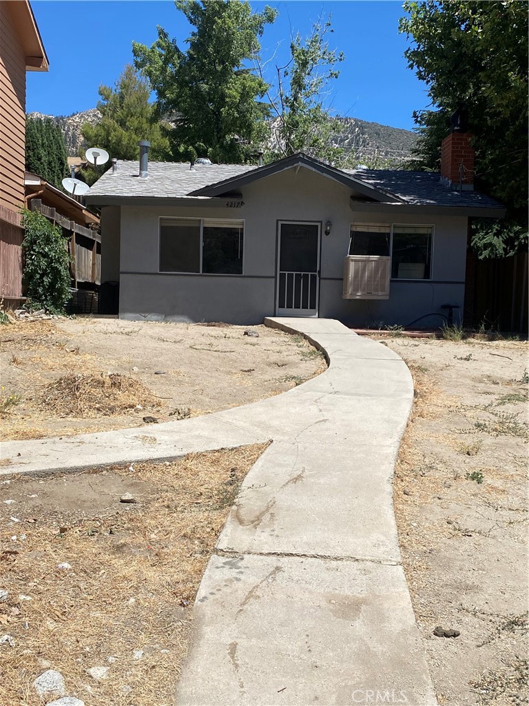 4217 Maple Trail