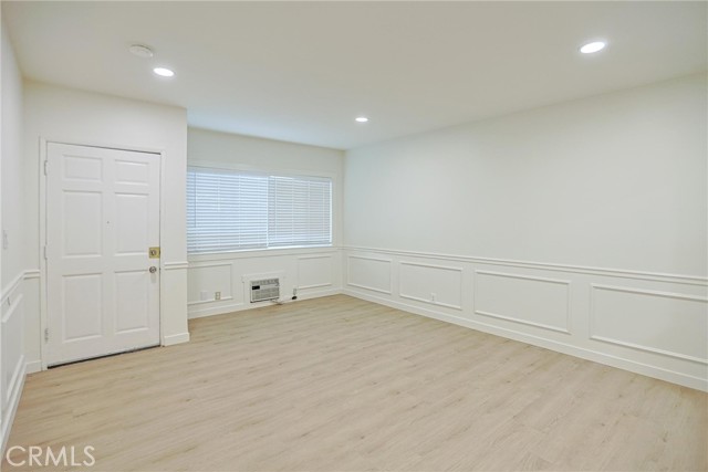 Detail Gallery Image 11 of 41 For 4109 W 5th #F2,  Santa Ana,  CA 92703 - 2 Beds | 2 Baths