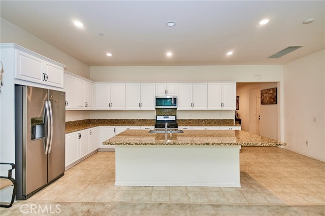 3125 S Claremont Drive, Ontario CA: https://media.crmls.org/medias/1a0252fd-f572-4ef6-9253-f6eb9944a8e1.jpg