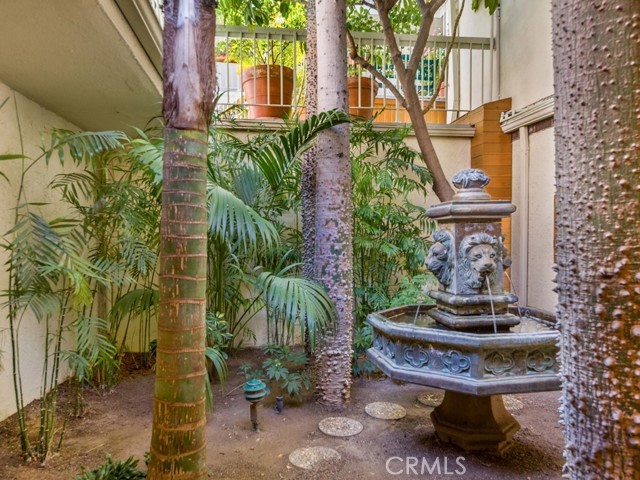 Detail Gallery Image 24 of 27 For 1230 N Sweetzer Ave #211,  West Hollywood,  CA 90069 - 1 Beds | 1 Baths