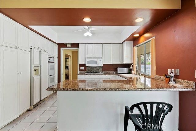 Detail Gallery Image 13 of 45 For 1323 Branta Dr, Glendale,  CA 91208 - 3 Beds | 2/1 Baths