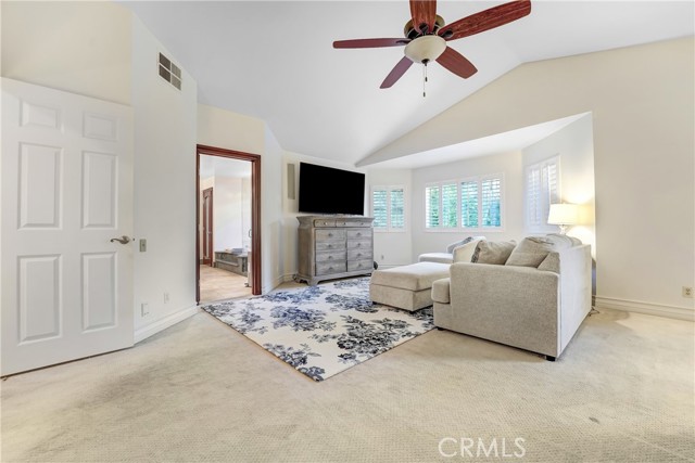 3866 Hunter Crest Court, Moorpark CA: https://media.crmls.org/medias/1a043b5d-a0d5-4db8-826d-c62e61860966.jpg
