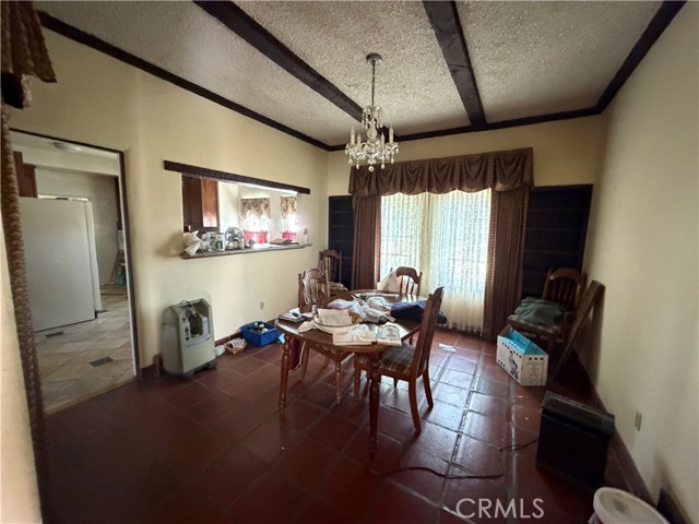 Detail Gallery Image 5 of 28 For 27490 Norwood, Highland,  CA 92346 - 4 Beds | 2/1 Baths