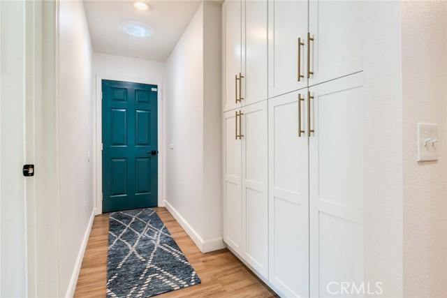 13288 Oak Crest Drive, Yucaipa CA: https://media.crmls.org/medias/1a050ad0-60f5-4a01-ae13-9808efdc58be.jpg