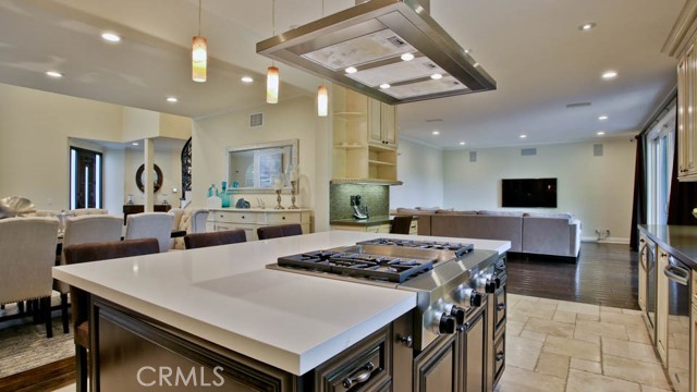 Detail Gallery Image 25 of 61 For 4461 Stern Ave, Sherman Oaks,  CA 91423 - 5 Beds | 4/1 Baths