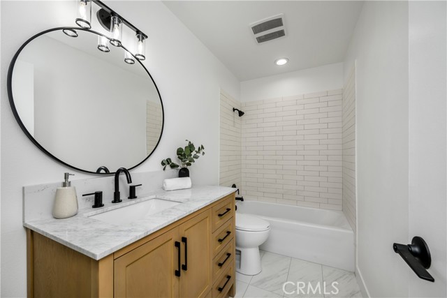 Detail Gallery Image 13 of 18 For 15506 Williams St #A52,  Tustin,  CA 92780 - 2 Beds | 2 Baths