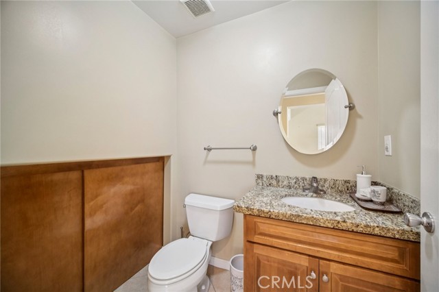 6958 Amigo Avenue, Reseda CA: https://media.crmls.org/medias/1a05e4b0-a5dc-4eb0-85f7-6de2a091a582.jpg
