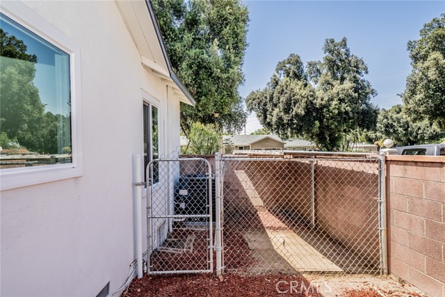 Detail Gallery Image 32 of 37 For 9676 Bolton Ave, Riverside,  CA 92503 - 3 Beds | 1 Baths