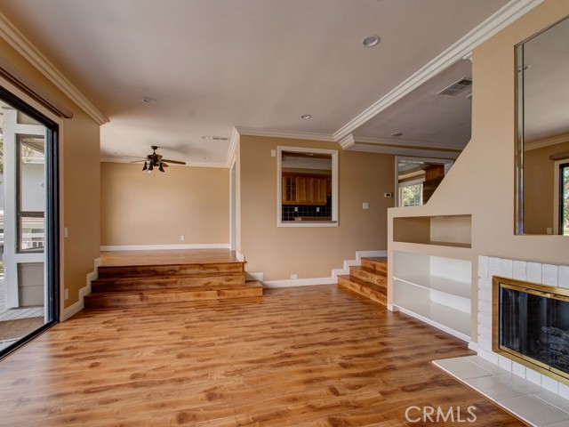 Detail Gallery Image 19 of 29 For 65 Lakeshore #13,  Irvine,  CA 92604 - 4 Beds | 3 Baths