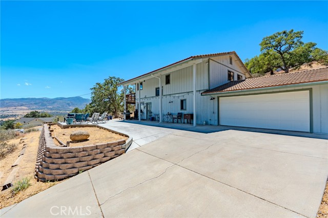 Detail Gallery Image 2 of 33 For 21704 Quail Springs Rd, Tehachapi,  CA 93561 - 3 Beds | 2 Baths