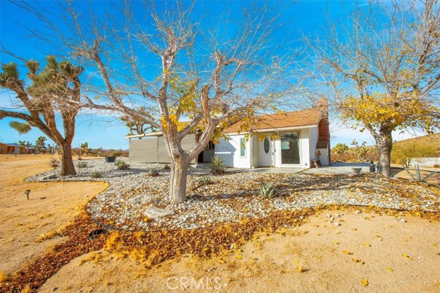 Detail Gallery Image 1 of 74 For 59427 La Crescenta Dr, Yucca Valley,  CA 92284 - 2 Beds | 1 Baths