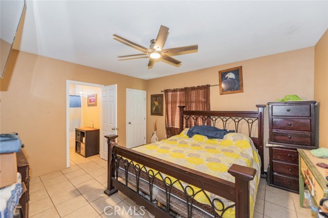 Detail Gallery Image 17 of 25 For 1211 S Merrill, Corona,  CA 92882 - 4 Beds | 3 Baths