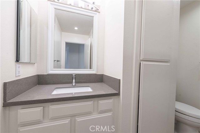 Detail Gallery Image 11 of 21 For 6815 Remmet Ave #319,  Canoga Park,  CA 91303 - 1 Beds | 1 Baths