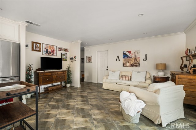 Detail Gallery Image 19 of 45 For 18102 Hutchings Dr, Yorba Linda,  CA 92886 - 3 Beds | 2 Baths