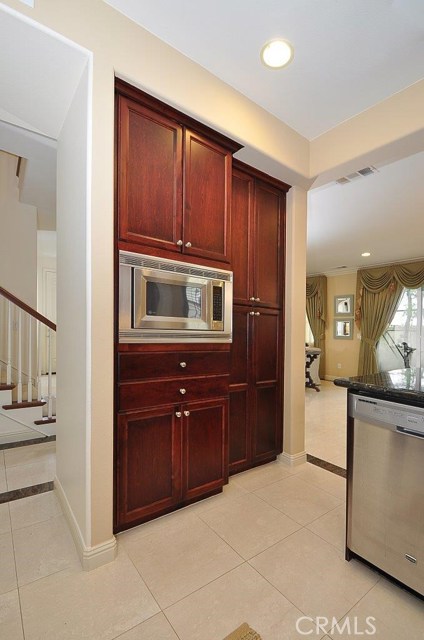 25 Pepper Tree Lane, Rolling Hills Estates, California 90274, 3 Bedrooms Bedrooms, ,3 BathroomsBathrooms,Residential,Sold,Pepper Tree,PV17009021