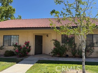Detail Gallery Image 4 of 25 For 19218 Elm Dr, Apple Valley,  CA 92308 - 2 Beds | 2 Baths