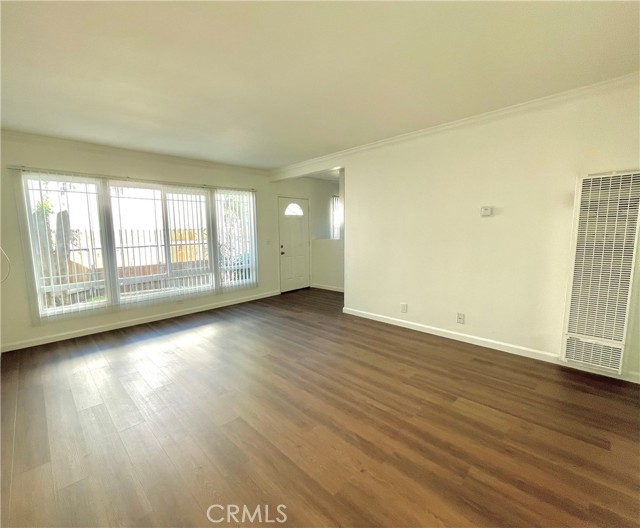 Detail Gallery Image 3 of 12 For 1845 Peck a,  Monrovia,  CA 91016 - 2 Beds | 1 Baths