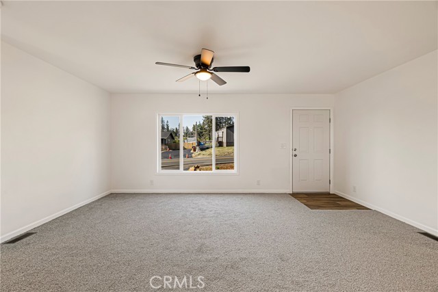 Detail Gallery Image 5 of 23 For 1227 Nunneley, Paradise,  CA 95969 - 3 Beds | 2 Baths