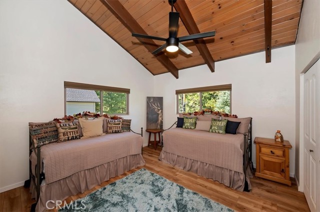 260 El Dorado Drive, Lake Arrowhead, CA 92352