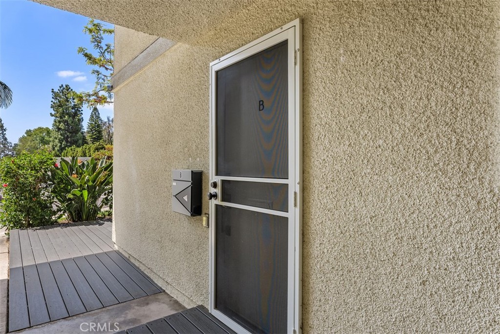 MLS #OC25275575 image #20