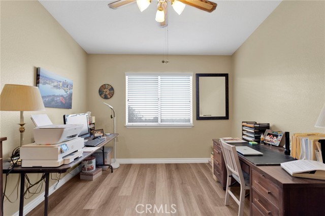 Detail Gallery Image 18 of 38 For 13032 Rainwood Ct, Victorville,  CA 92395 - 2 Beds | 2 Baths