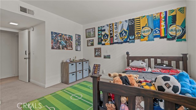 Detail Gallery Image 15 of 32 For 14521 Benefit St #102,  Sherman Oaks,  CA 91403 - 2 Beds | 2 Baths