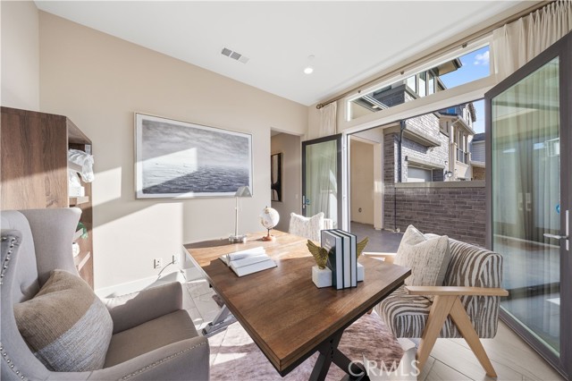 Detail Gallery Image 9 of 43 For 72 Ray, Irvine,  CA 92618 - 4 Beds | 4/2 Baths